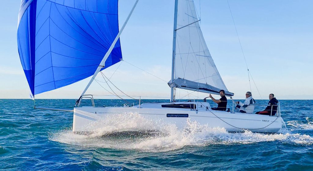 beneteau first 27 spinnaker