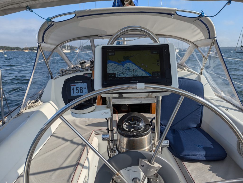 5-Zephyr-Sale-Cockpit-looking-forward-from-behind-wheel-2