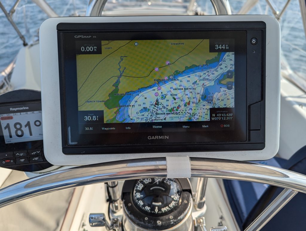 5-Zephyr-Sale-Instruments-helm-GPS