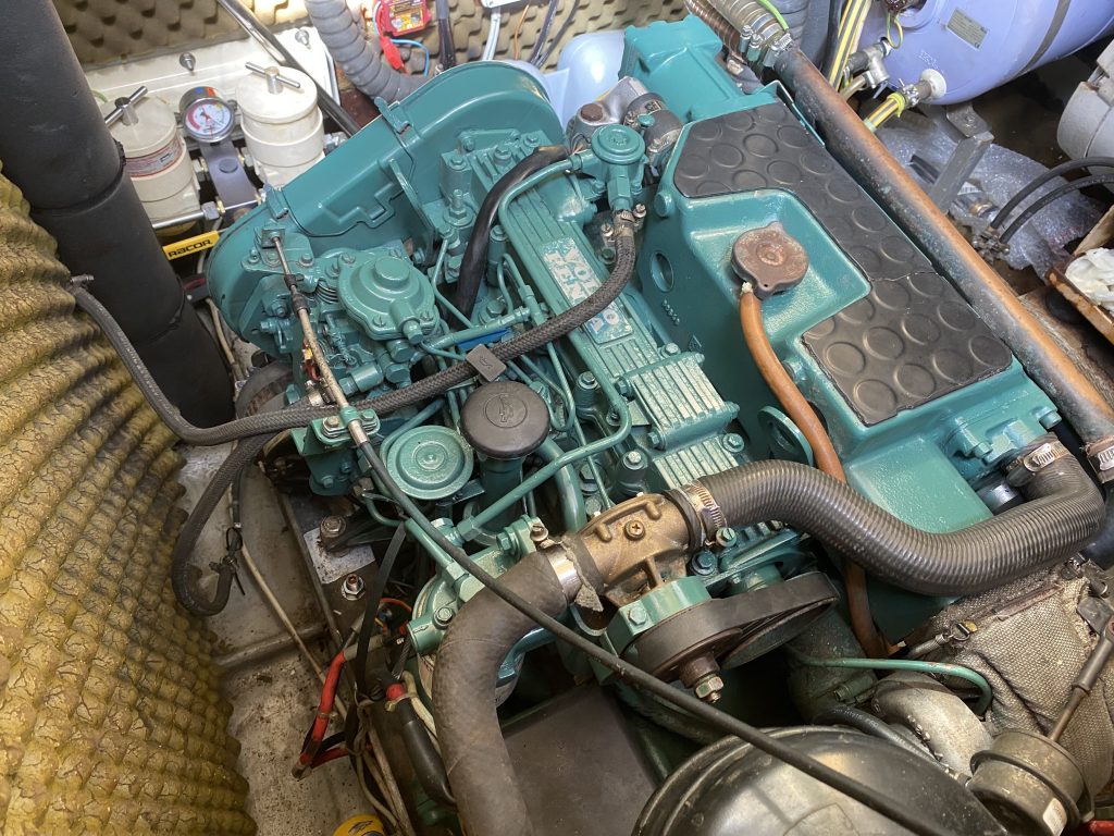 MS-Engine-Bay-Engine-05
