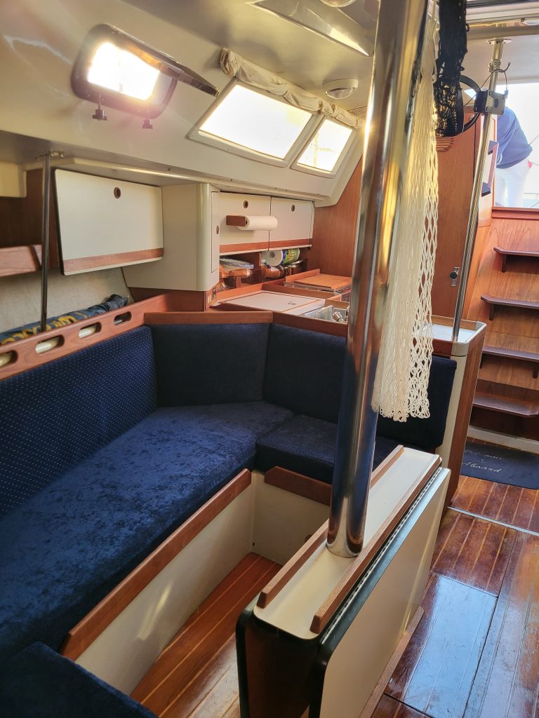 d748f181-a79d-4a21-bffe-1b389a45f93a