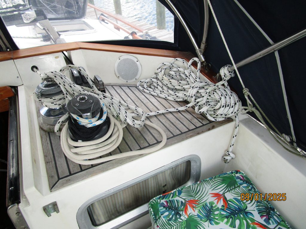 Aurora-cockpit-stbd-fwd-9-1-25