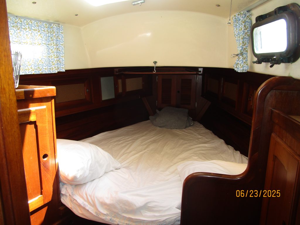 Lilly-Pearl-master-stateroom1-6-23-25