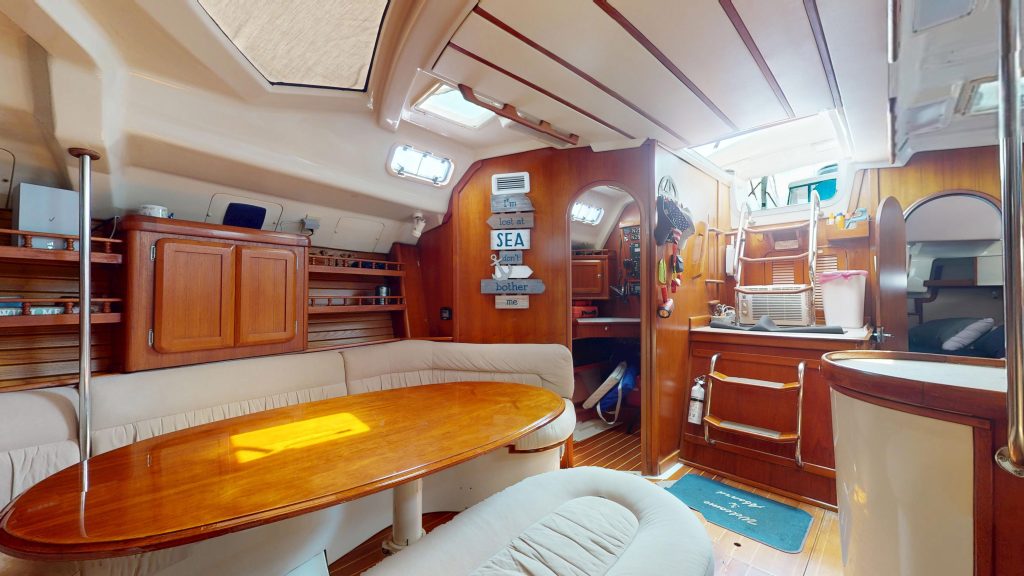 Yatch-AC-08192025_193642