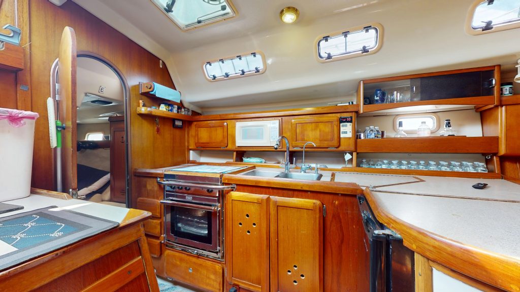 Yatch-AC-08192025_195554