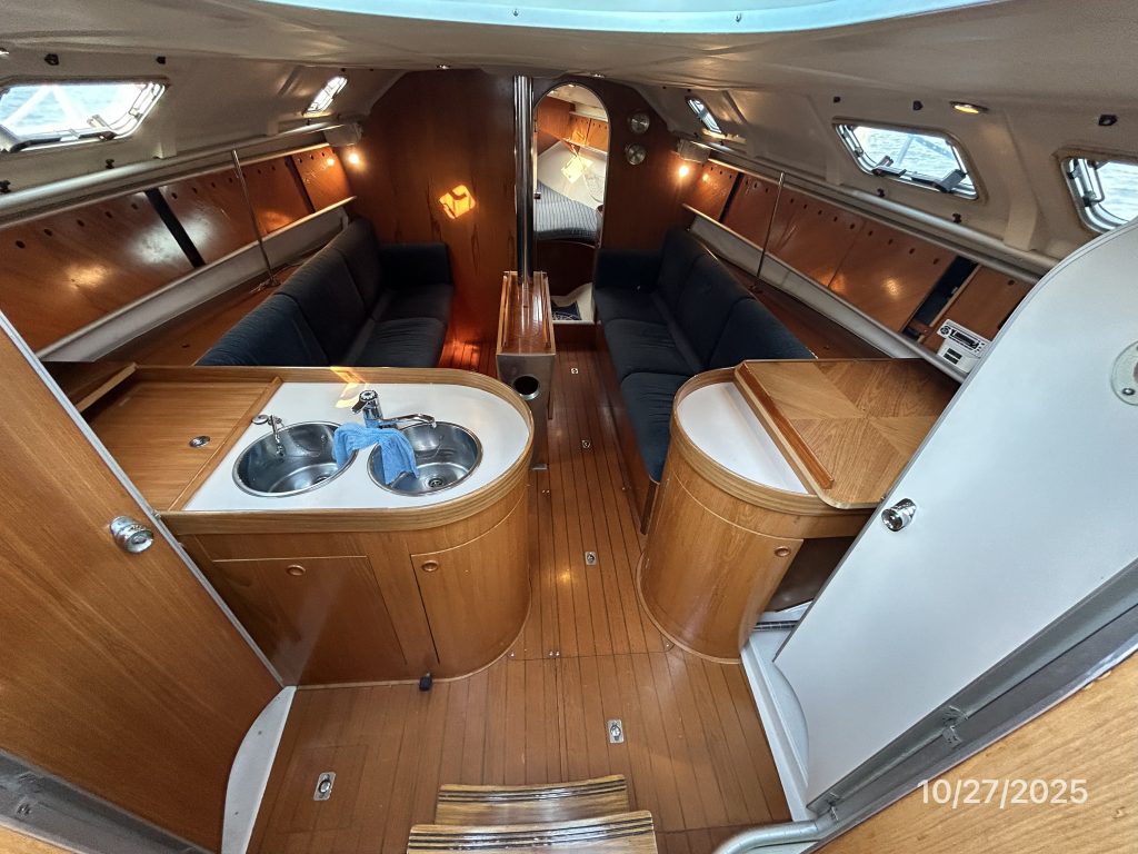 Carpe-Diem-salon-fwd-hr1-10-27-25-2