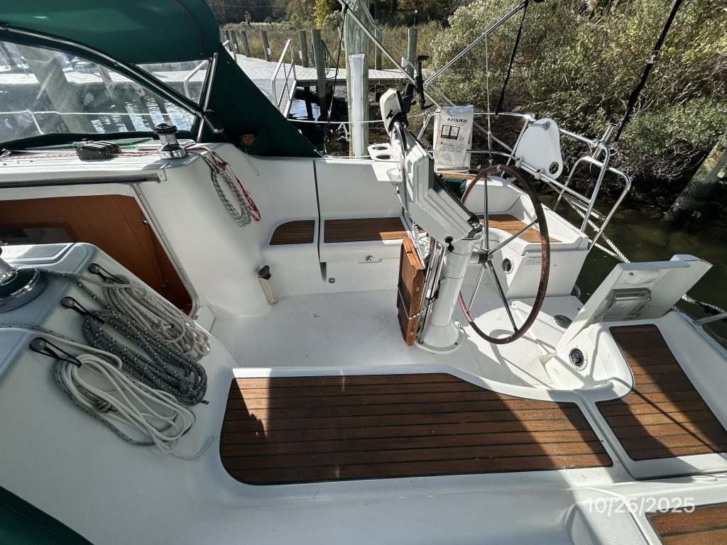 Cool-Breeze-cockpit-stbd-hr1-10-25-25