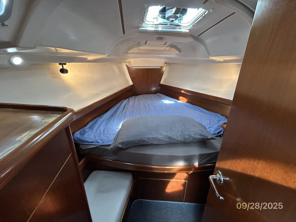 Little-Wing-fwd-stateroom-hr1-9-28-25